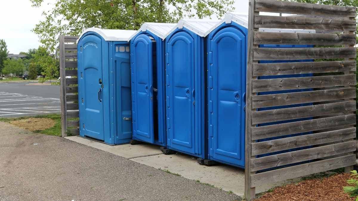 Luxury Portable Restrooms - Porta Potty Rental Pros - Porta Potty Rentals services in Allerton, IL